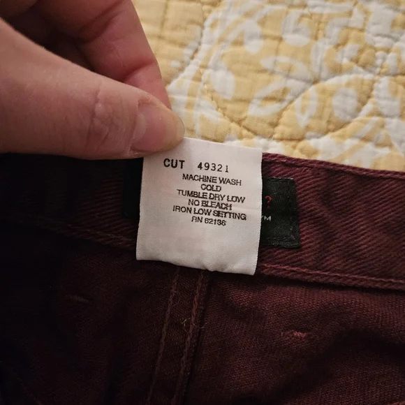 RARE Vintage Guess High Rise Straight Leg Jeans Maroon - Picture 12 of 13